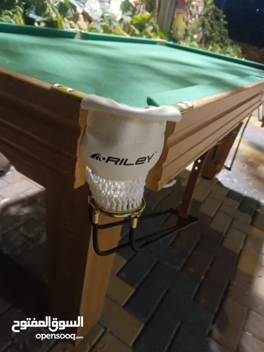 طاولة سنوكر