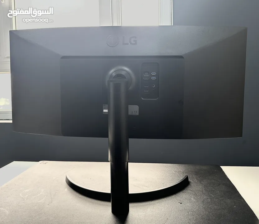 LG Ultra wide 34-inch curved monitor