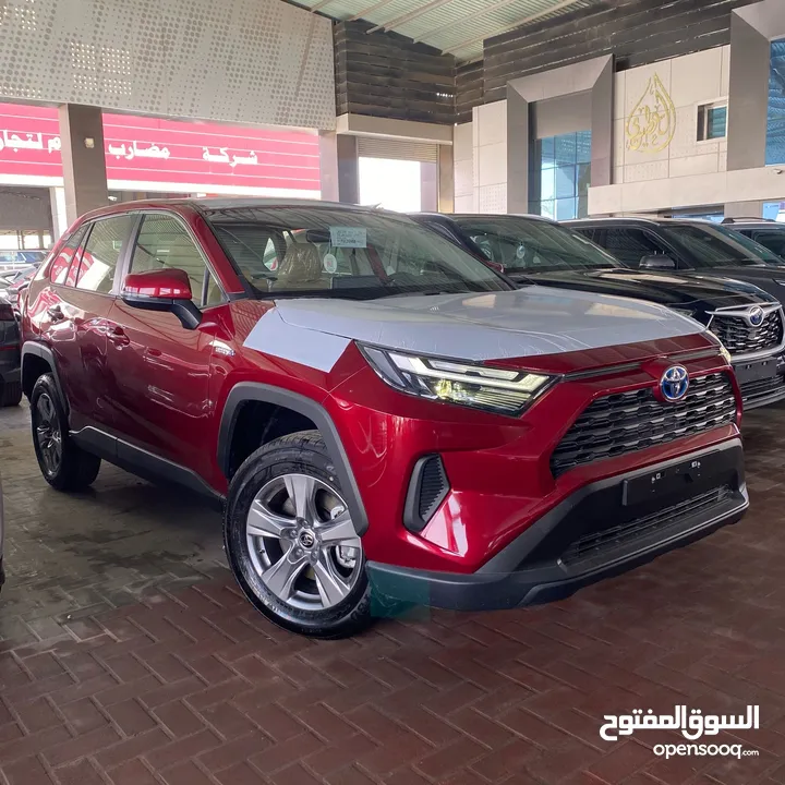 TOYOTA_RAV4_2023