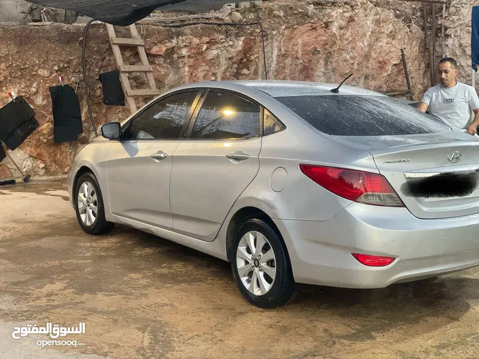 اكسنت 2015 بنزين