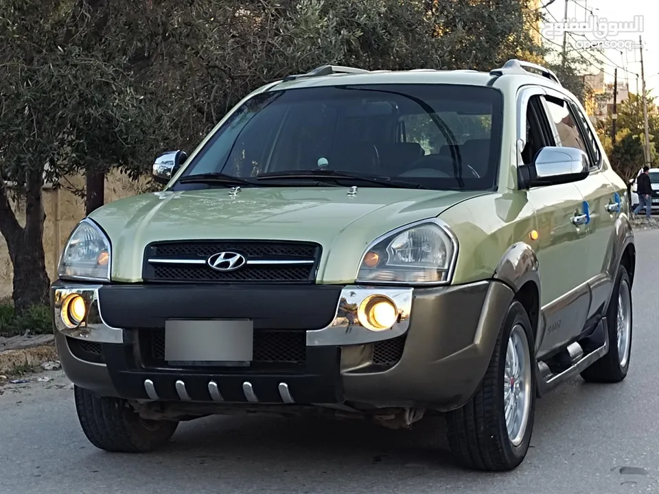 هونداي توسان 4x4 اوتوماتيك 2005 توب نظافة بسعرررر مميززز محرك 2000cc قوي واقتصادي سياره مميزه