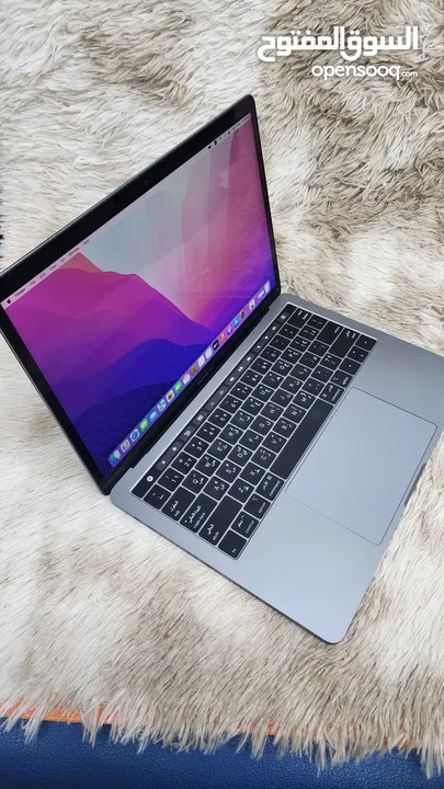 MacBook Pro A1989 i7 16gb 1TB Touch Bar 2019 Quad Core Processor