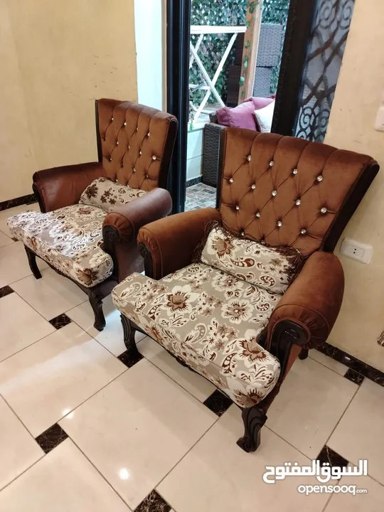 طقم كنب زان مصري بحال الوكالة  استخدام اشهر .