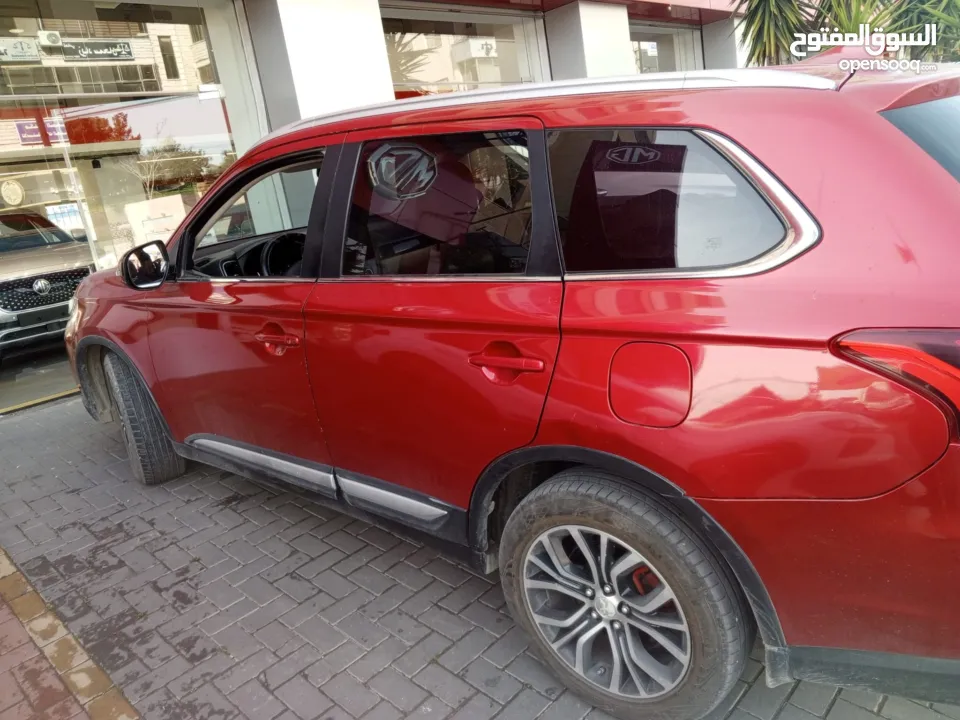 متسوبشي جيب اوتلاندر البيع