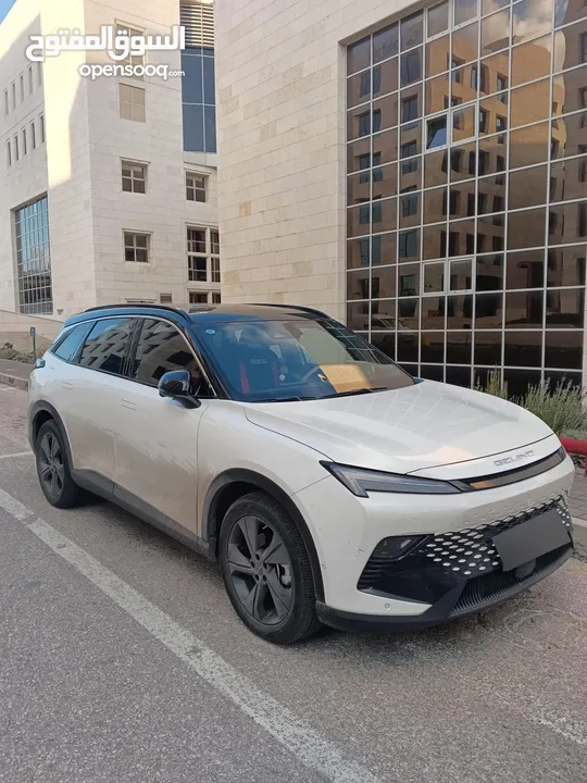 مركبة موديل 2023 للبيع (Baic x-55) لون ابيض لؤلؤي