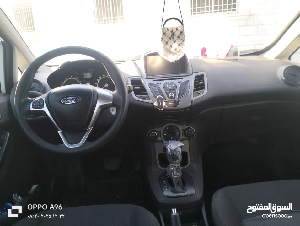 فورد فييستا 2013