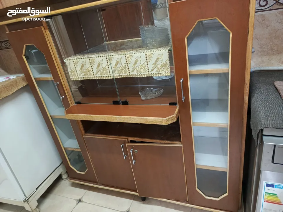 بوفية مستعمل بحاله جيده جدا