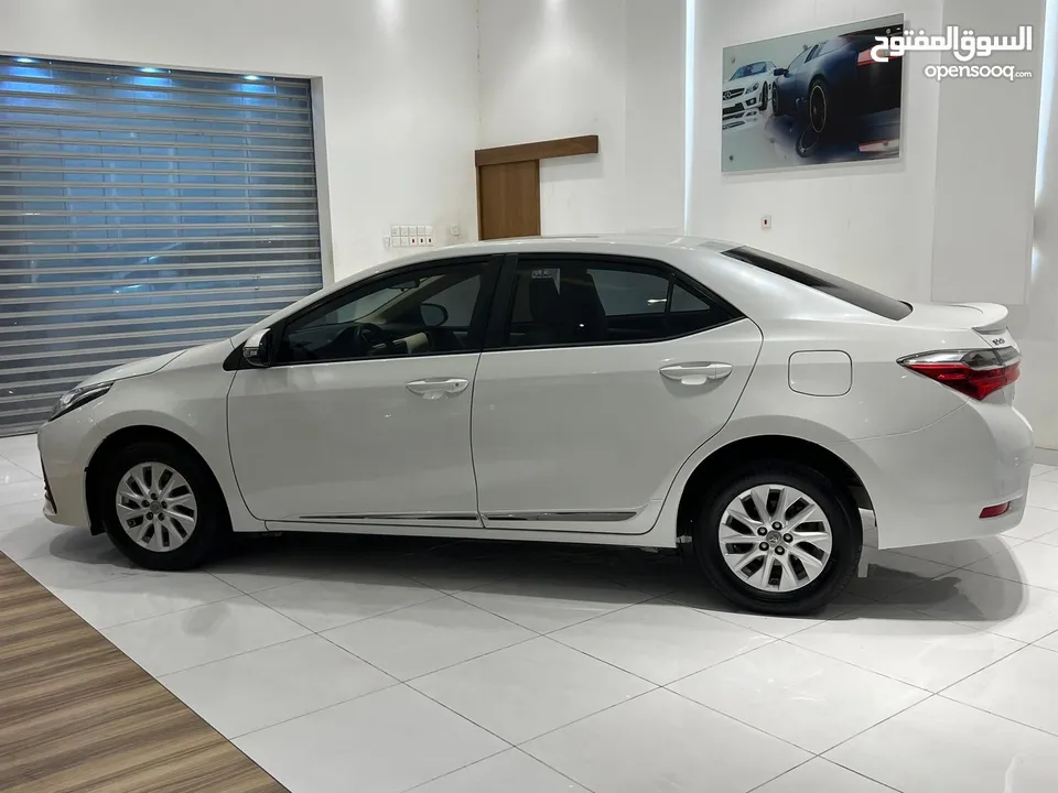 TOYOTA COROLLA XLI 2.0 model 2019 FOR SALE