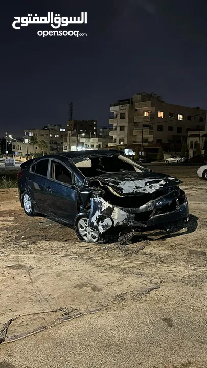شراء جميع انواع السيارات المضروبه