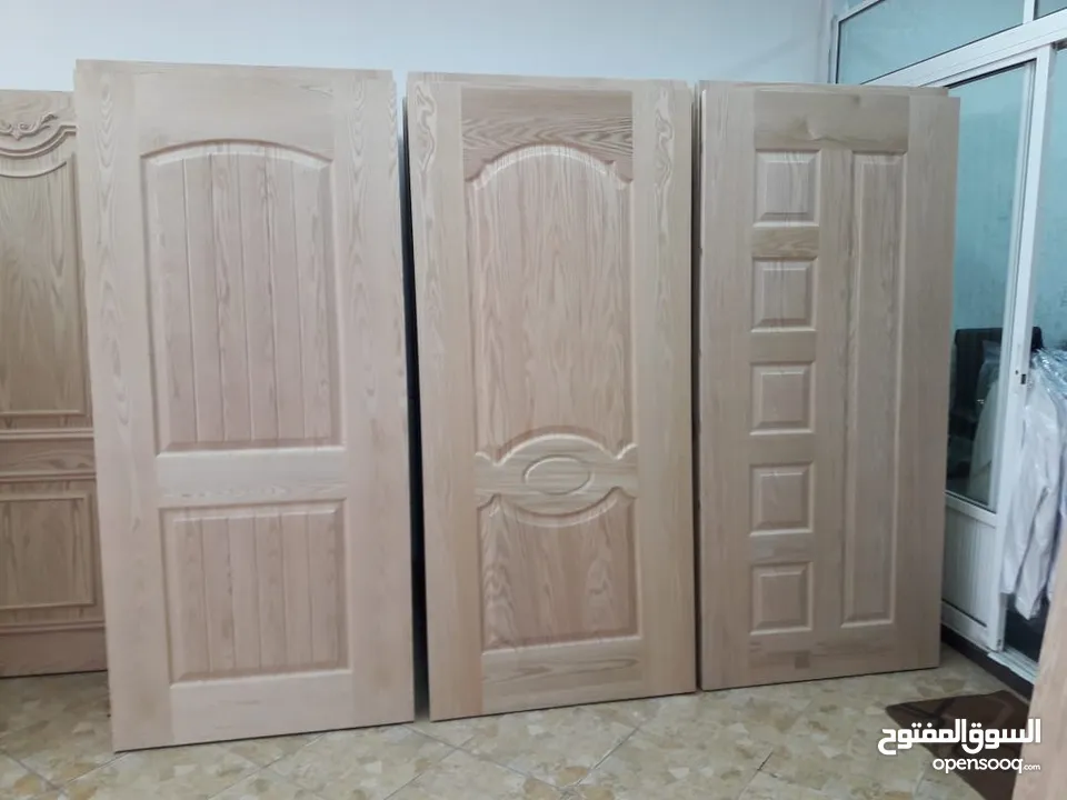 نجار متنقل معلم لتصليح كافة الأعمال الخشبية أبواب ، غرف نوم ،حلوق