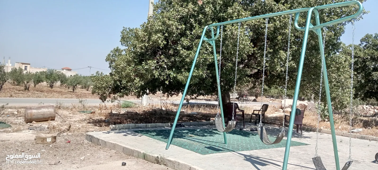 مراجيح برتفاع 3 متر