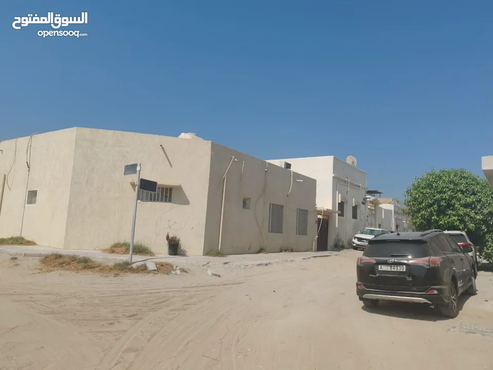 منطقه القادسيه تملك للمواطن والخليجي فقط قسمين دخل ممتاز ص يب انه كامله