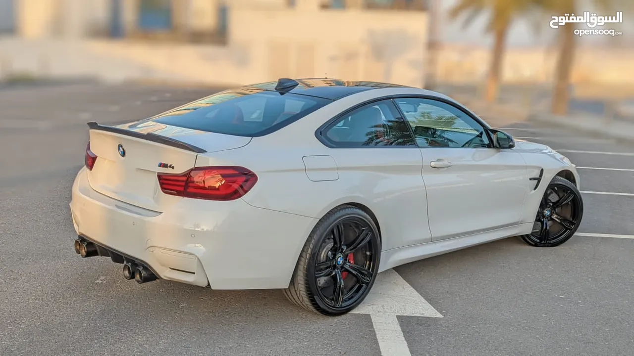 BMW M4 completion Lci - 2018