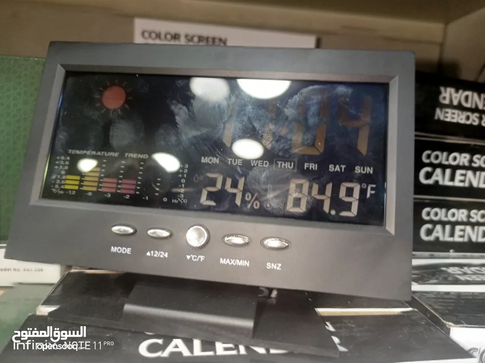 ساعة قياس درجة حرارة المكان و الرطوبه  الالكترونيه