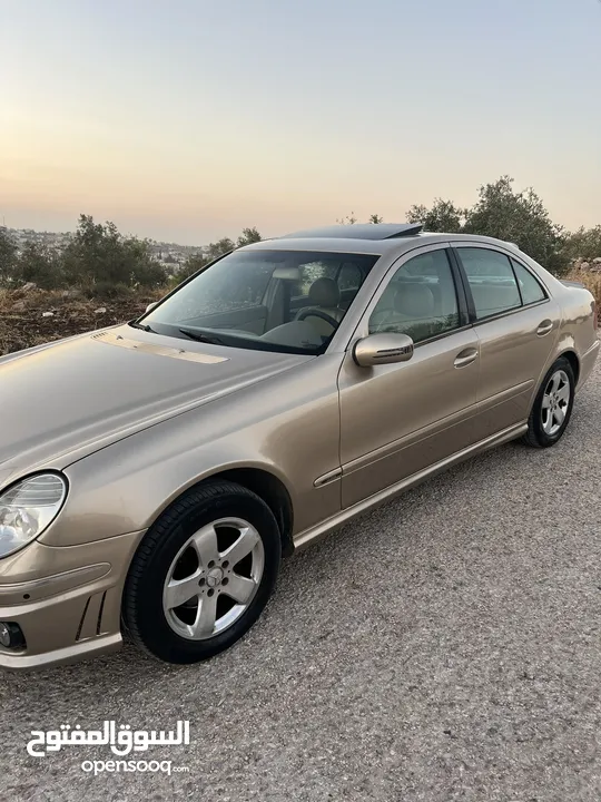 مرسيدس E200 موديل 2003 للبيع