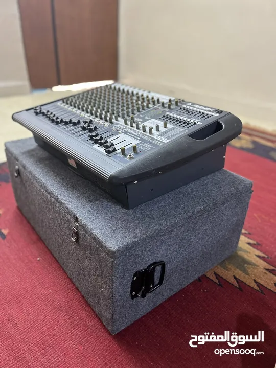 ميكسر بي في 2012  2012 Mixer peavey