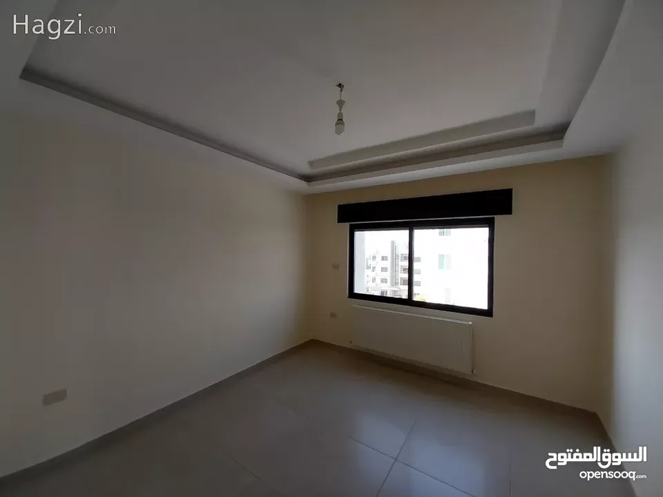 شقه طابق ثالث مع روف في منطقه طريق المطار مقابل جامعه البتراء غير مفرو... ( Property ID : 30196 )