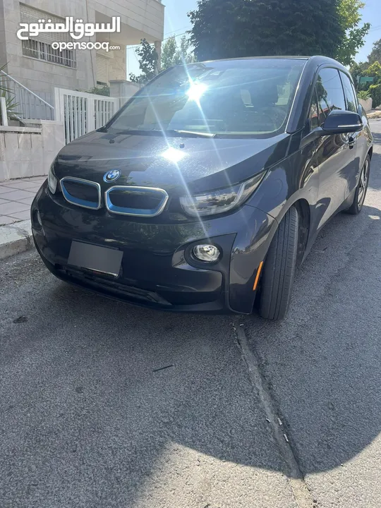 BMW i3 2014 REXسيارة للبيع بحالة ممتازة لون مميز