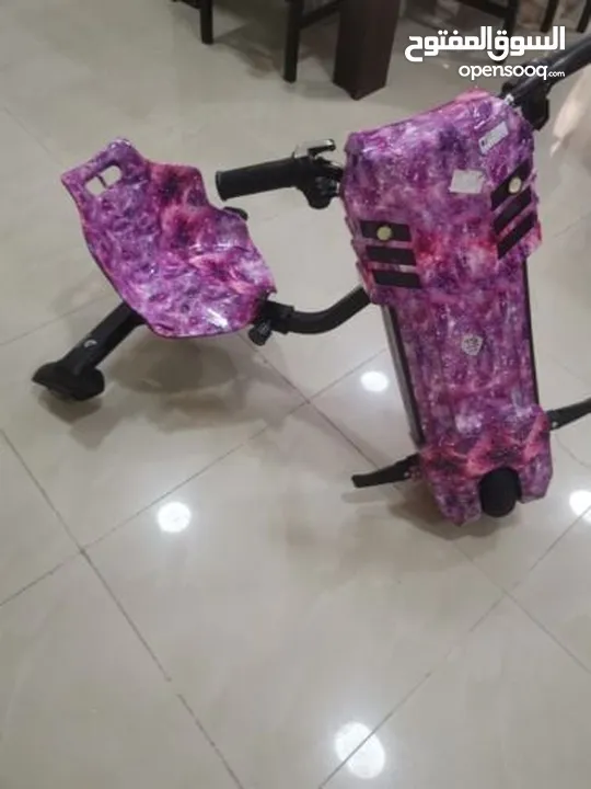 COOL WHEELS 3 Speed, Bluetooth,3 Wheel 36v Super High Power Drift Scooter with Key for Children