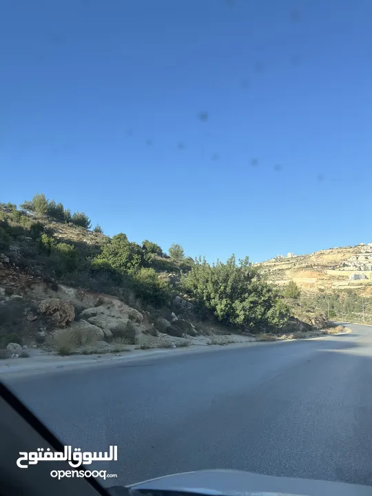 ارض مطلة و سعر مغري
