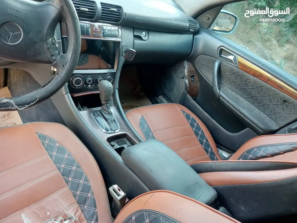 مرسيدس بونز C220 2003