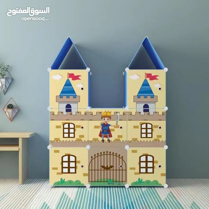 خزانة أطفال بلاستيكية على شكل قصر لون زهري  المقاس 128*110*37سم