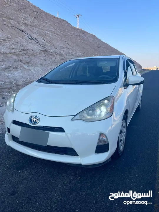 TOYOTA PRIUS C 2014