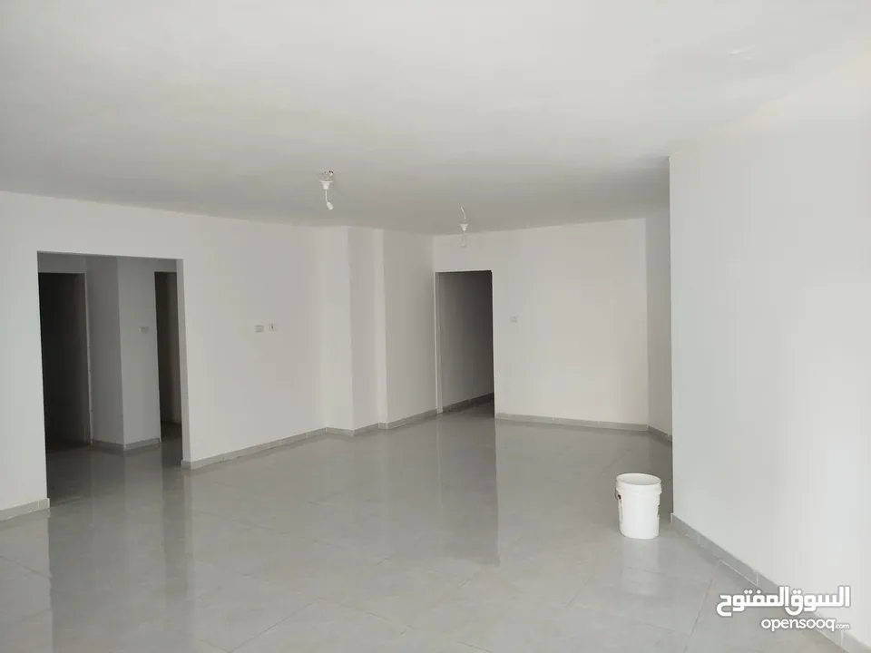 شقه سكنية للبيع