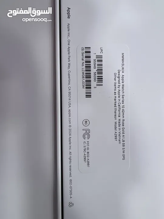 Apple Watch Series 10 (42mm) ساعة ابل الجديدة كليا من ايفون متوفرة باللونين الاسود و الروز جولد