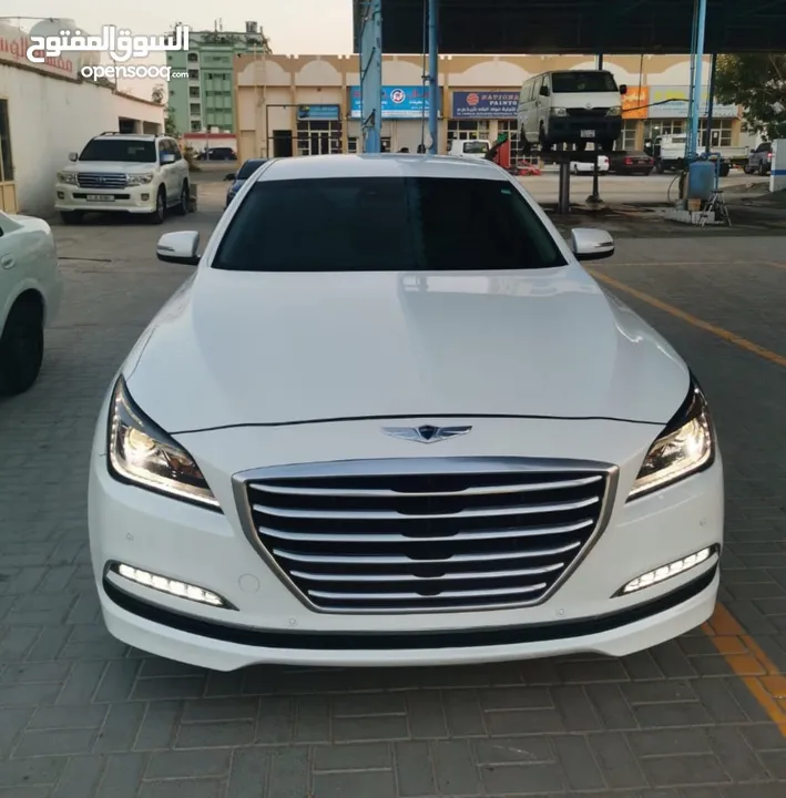 2015 HYUNDAI GENESIS