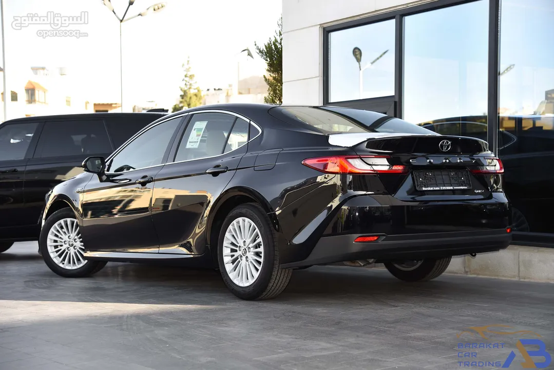 تويوتا كامري هايبرد   وارد الخليح  عداد زيرو 2025 Toyota Camry Hybrid HEV