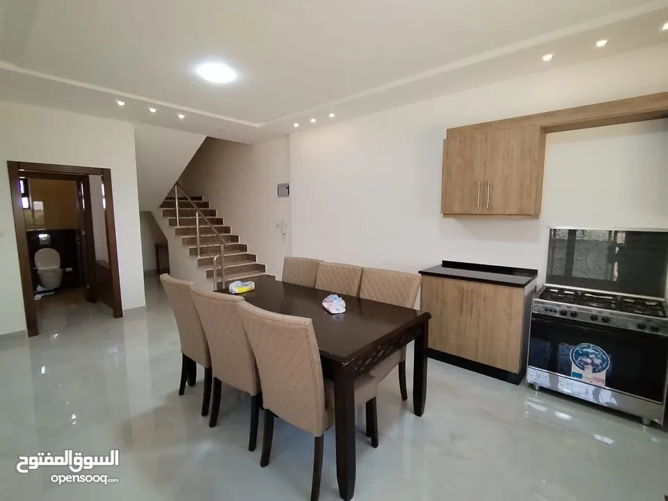 giving city مدينة تظم مجموعه شاليهات فخمه  اهلا وسهلا بالجميع  شاليه حجم صغير  شاليه كبير مسبح اطفال