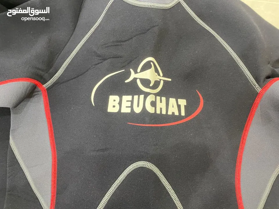 بدله غوص وع زعانف وسنوركل نظيفه