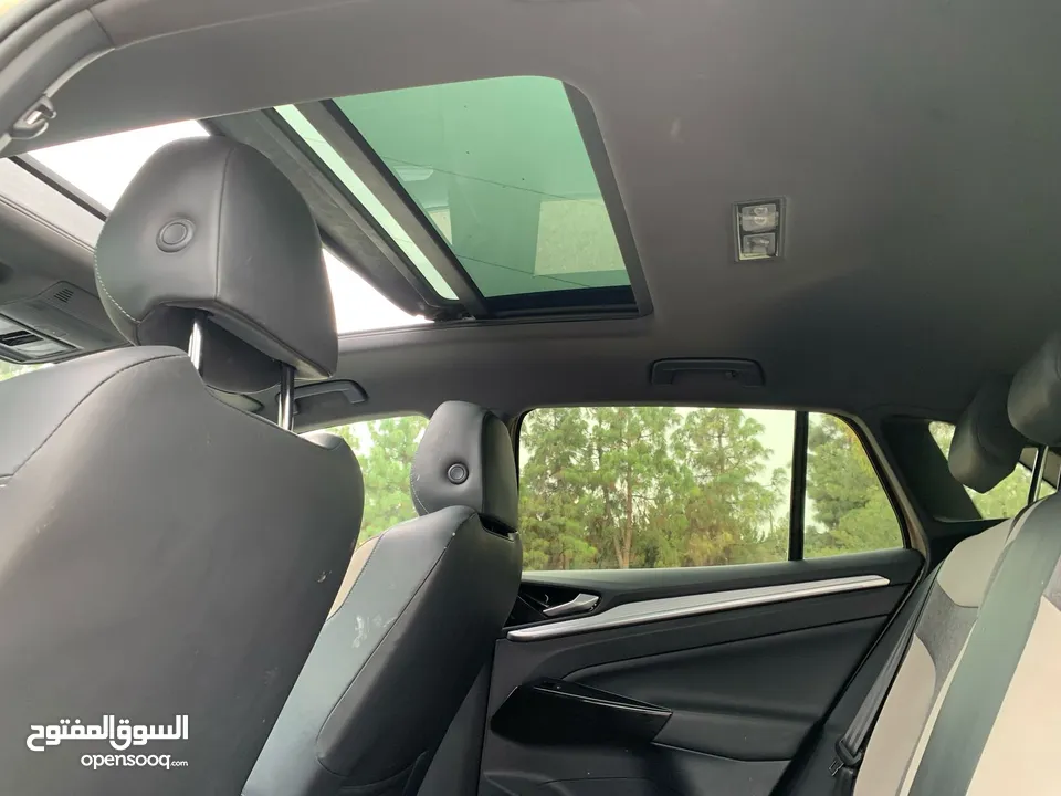 للبيع ID4 موديل 2022 فتحه متحركه عداد 28 شبه زيرو  بسعر 21650
