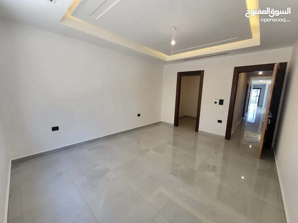 شقة فارغة للبيع في منطقة الدوار الرابع ( عدد 2 ) - ref : 14598