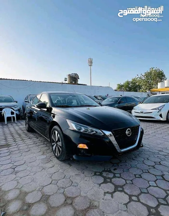 Nissan Altima SV full option 2019