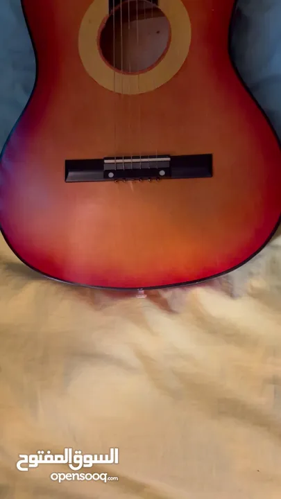 Guitar مستعمل