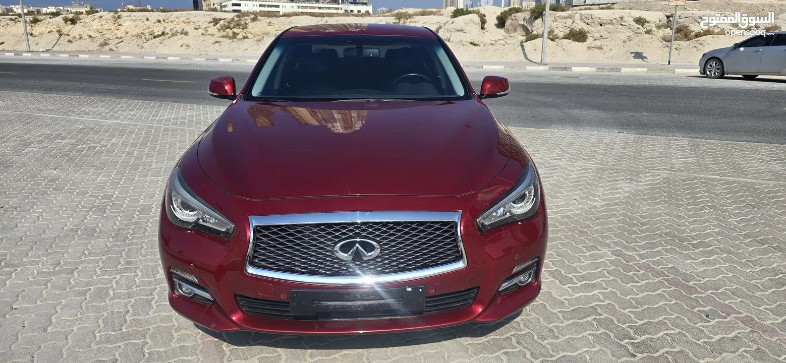 Infinity Q50 , Model 2017 , 4 Cylinder 2.0 Turbo , GCC , In Perfect Condition inside and out side ,