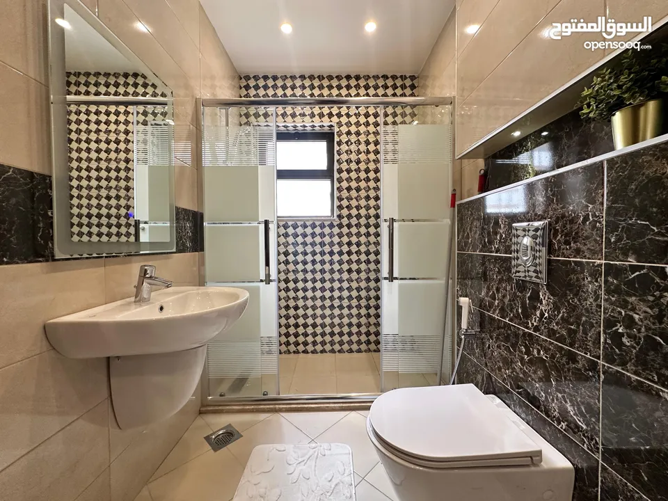 شقة مفروشة للإيجار في عبدون ( Property 43074 )-175063713