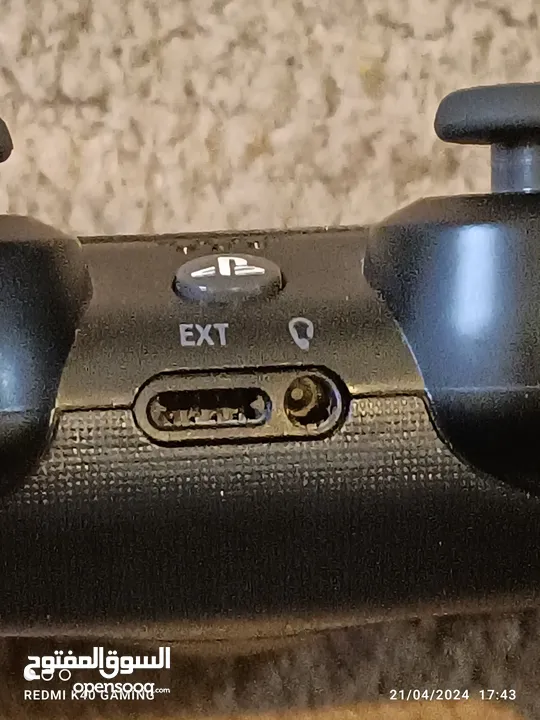 يد بلايستيشن 4  PS4 CONTROLLER