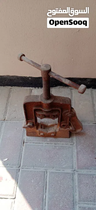 للبيع Pipe Vice