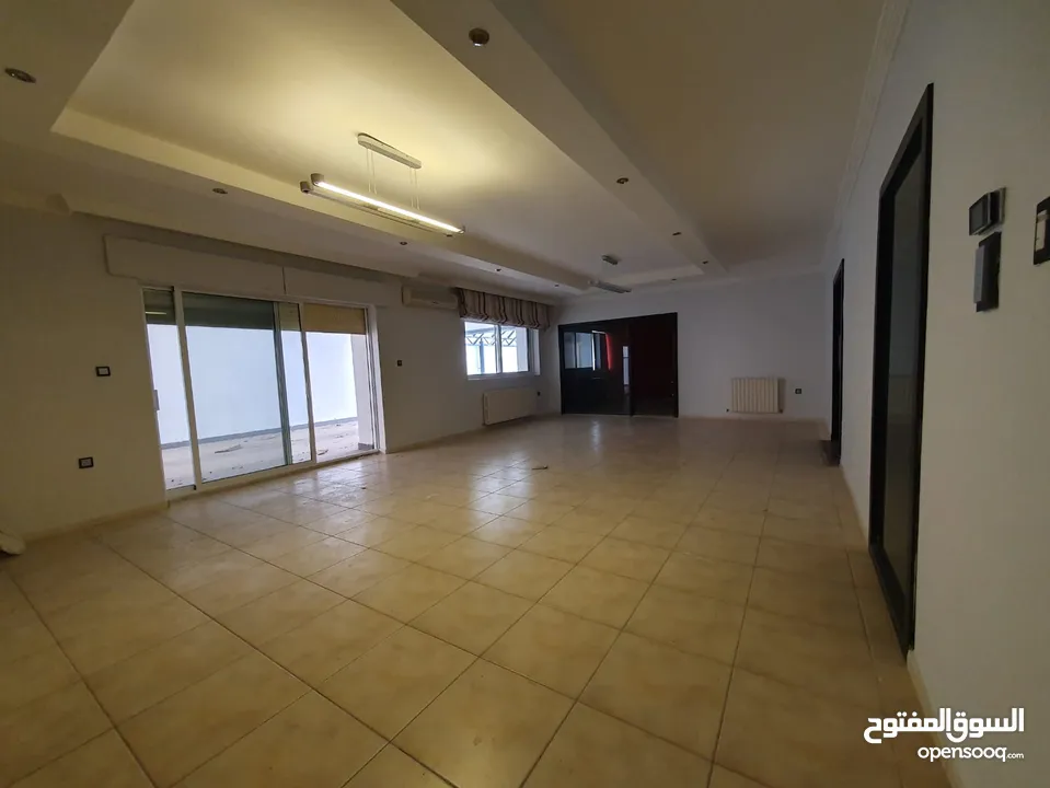 Unfurnished Villa to Rent  ( Property 38986 )-174787716