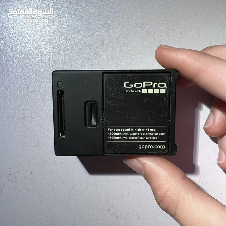 كاميرا للبيع مستعمل بحالة الوكالة GoPro Hero3: White Edition