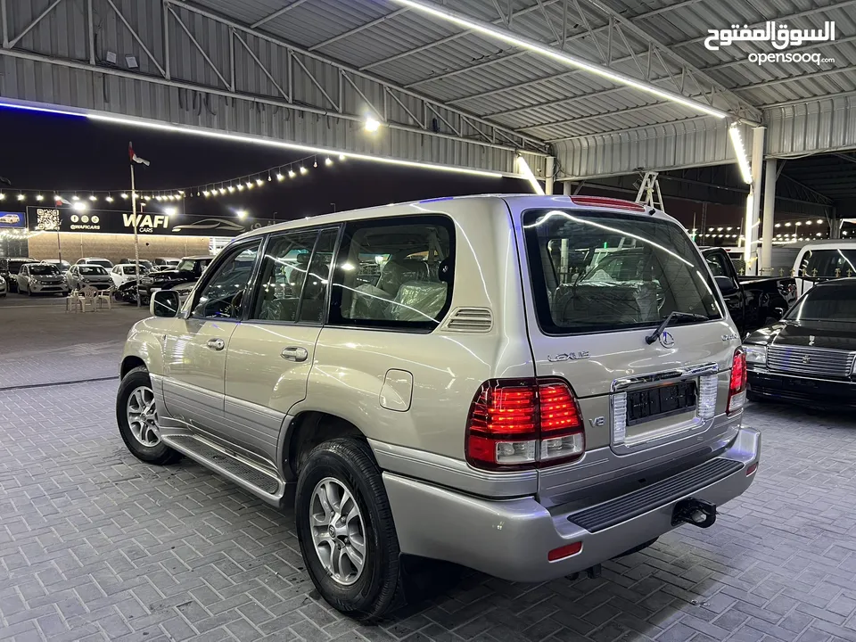 LX470 خليجي فل اوبشن محول 2007