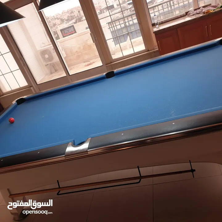 خدمة تنجيد فرش طاولات البلياردو والسنوكر بأفضل انواع القماش أعلى صنف دقه في العمل عاليه،فك نقل تركيب