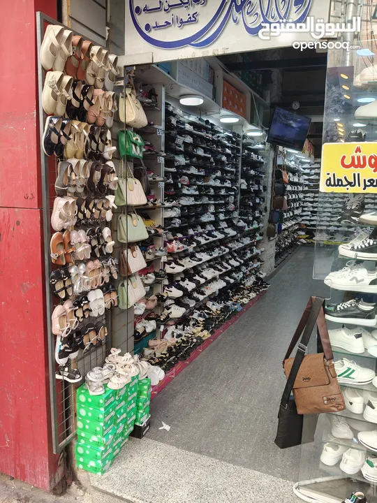 محل للبيع تقاطع شارع السعادة مع تقاطع شارع عبد المنعم رياض