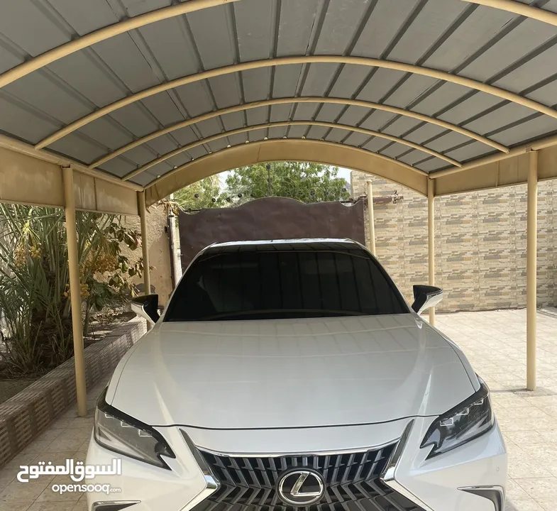 لكزس ES 350 2022 للبيع  قمة في النظافة