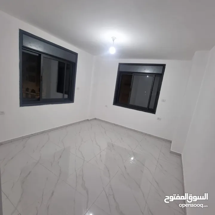 شقة 150 متر للبيع تشطيب سوبر مقابل ديوان الموظفين