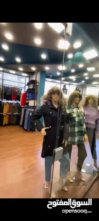 ابو طلال عماره قنازع وزريق الطابق الاول الرجاء المراجعه فقط للجاد والمعني