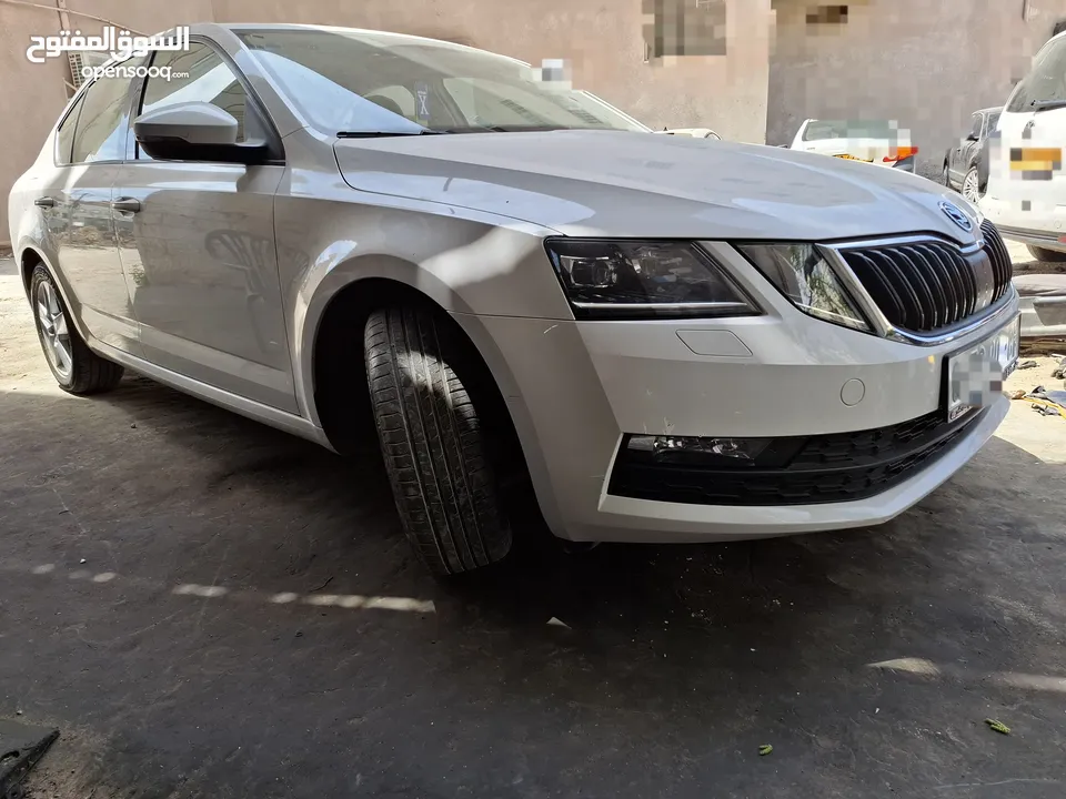 سكودا اوكتافيا برايفت بنزين 1400  اوتوماتيك  تحكم حساسات هوك  .. ترخيص تامين لشهر 2  92000 شيكل كاش